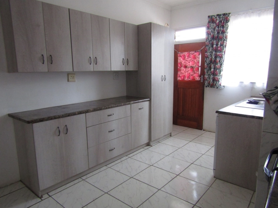 3 Bedroom Property for Sale in Humansdorp Eastern Cape